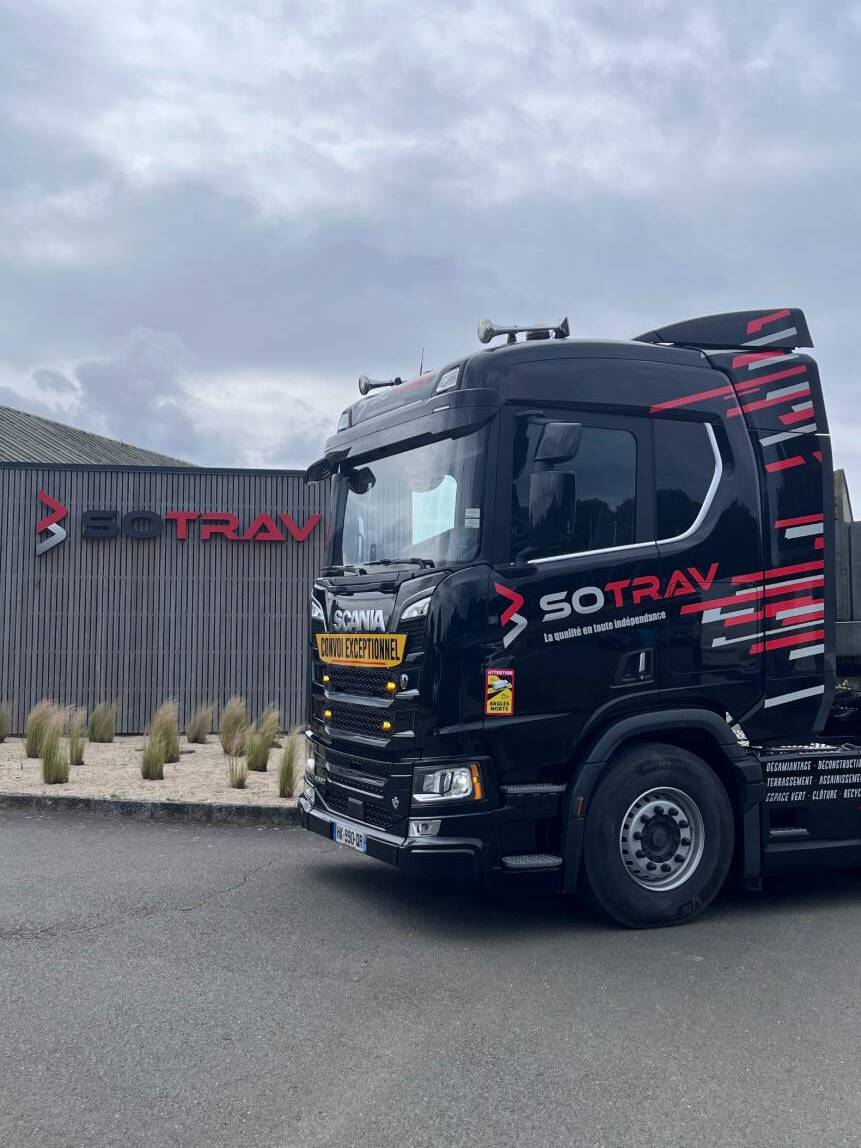 Scania 6x2 V8